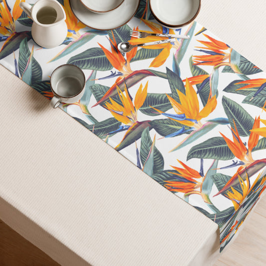 Strelitzia Table runner - White