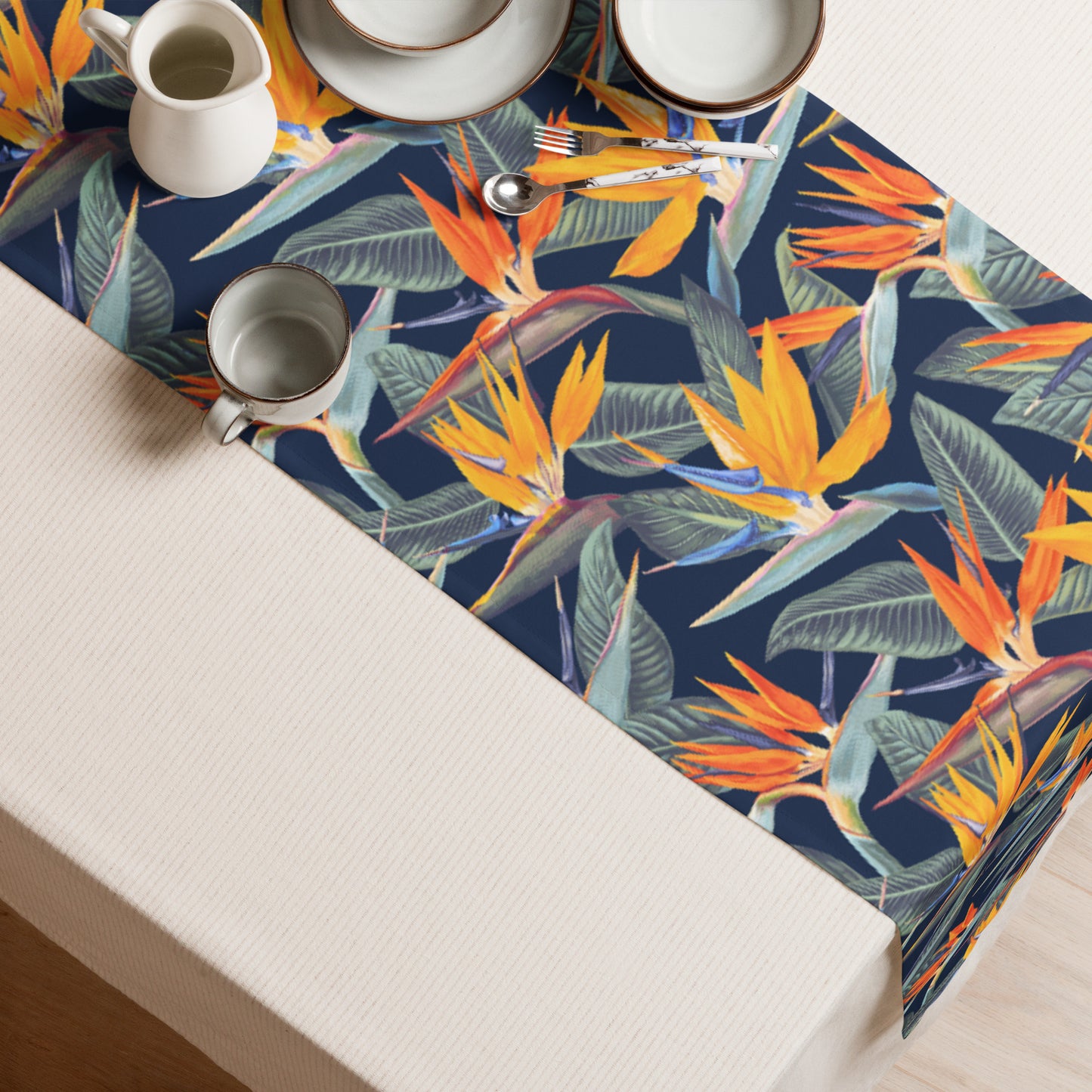 Strelitzia Table runner - Navy